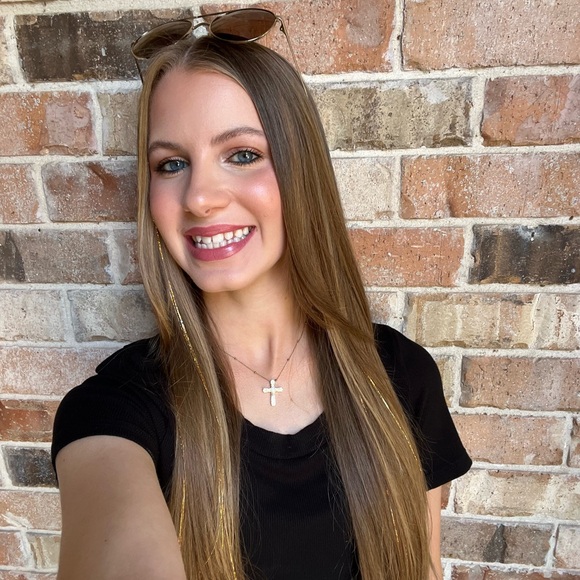 Meet your Posher, Samantha - Picture 1 of 1